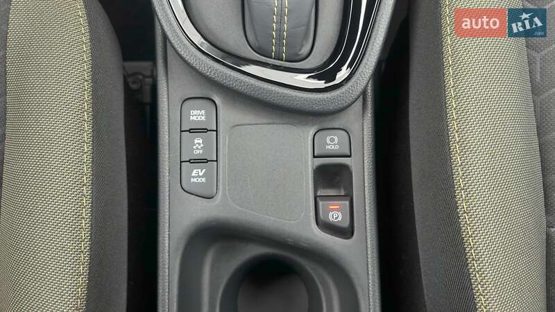 Внедорожник / Кроссовер Toyota Yaris Cross 2024 в Харькове