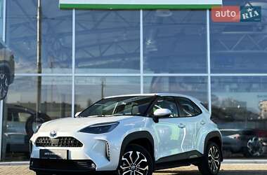 Внедорожник / Кроссовер Toyota Yaris Cross 2023 в Киеве
