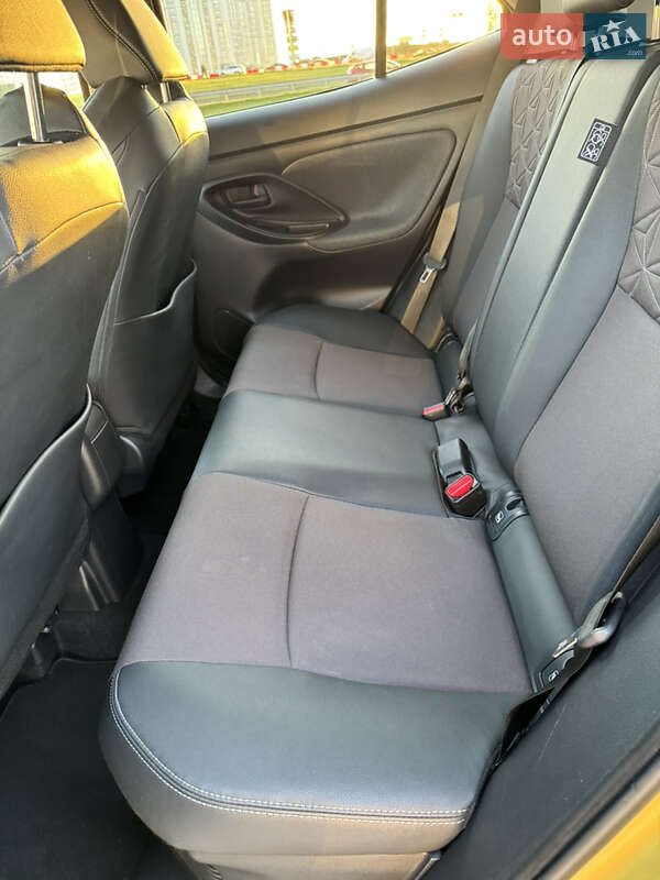 Внедорожник / Кроссовер Toyota Yaris Cross 2021 в Киеве