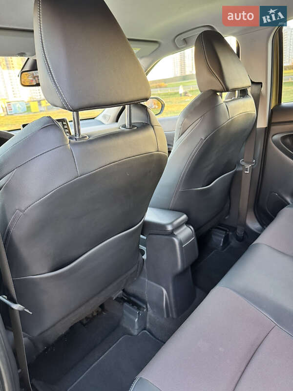 Внедорожник / Кроссовер Toyota Yaris Cross 2021 в Киеве