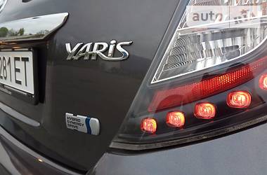 Хэтчбек Toyota Yaris 2013 в Бродах