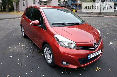 Хэтчбек Toyota Yaris 2013 в Одессе