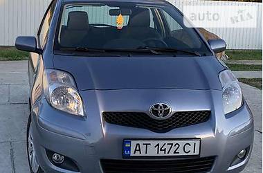 Хэтчбек Toyota Yaris 2011 в Ивано-Франковске