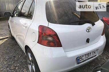Хетчбек Toyota Yaris 2007 в 