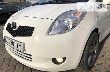 Хетчбек Toyota Yaris 2007 в 