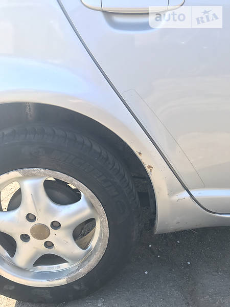 Хетчбек Toyota Yaris 2001 в Краматорську
