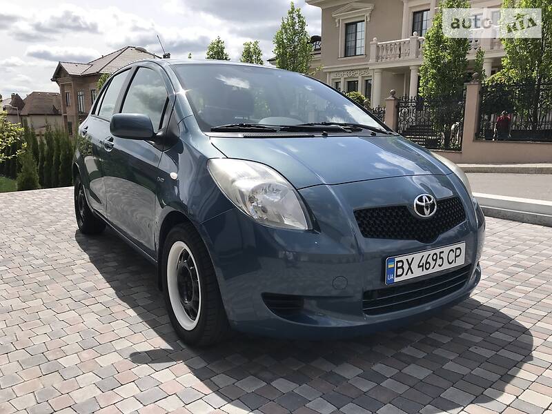 Хетчбек Toyota Yaris 2007 в Хмельницькому