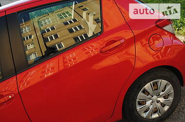 Хетчбек Toyota Yaris 2011 в Луцьку