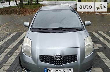 Хэтчбек Toyota Yaris 2008 в Дрогобыче