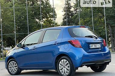 Хэтчбек Toyota Yaris 2015 в Запорожье