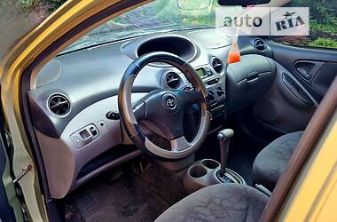 Хетчбек Toyota Yaris 2002 в Одесі