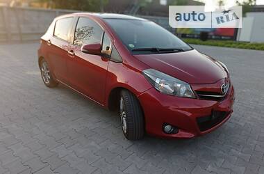 Хэтчбек Toyota Yaris 2011 в Буче