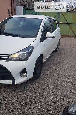 Хэтчбек Toyota Yaris 2016 в Киеве