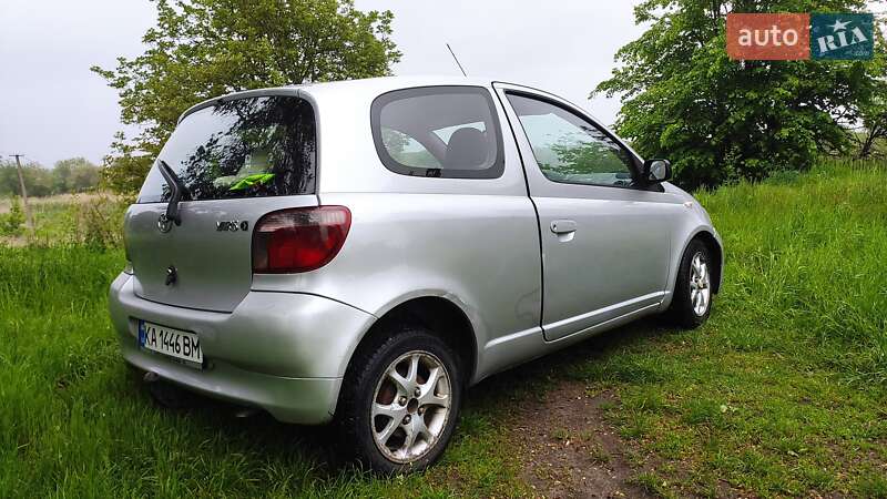 Хэтчбек Toyota Yaris 2000 в Киеве фото 4 Хэтчбек Toyota Yaris 2000 в Киеве