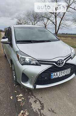 Хетчбек Toyota Yaris 2016 в Добровеличківці