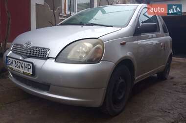 Хетчбек Toyota Yaris 2001 в Балті