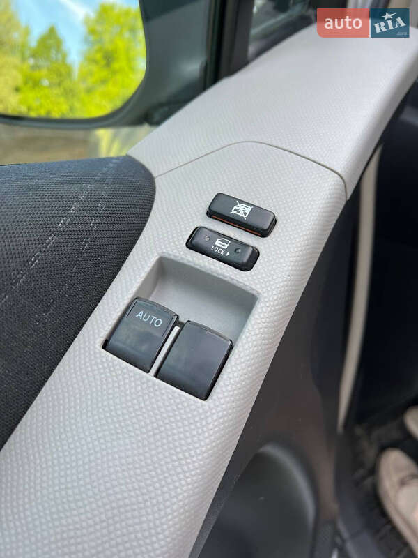 Хетчбек Toyota Yaris 2008 в Львові