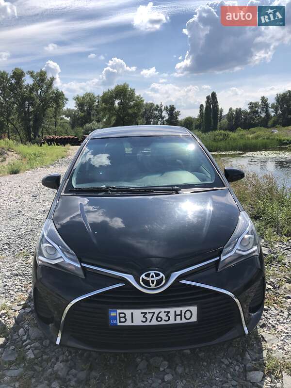 Хэтчбек Toyota Yaris 2015 в Кременчуге фото 16 Хэтчбек Toyota Yaris 2015 в Кременчуге