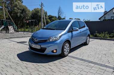 Хэтчбек Toyota Yaris 2012 в Львове