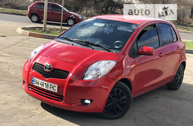 Хэтчбек Toyota Yaris 2008 в Одессе