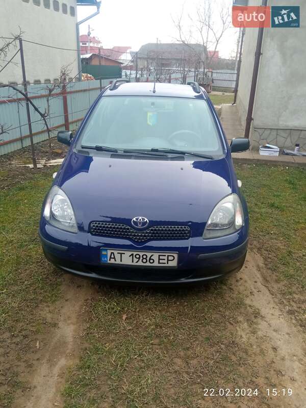 Toyota Yaris 1999