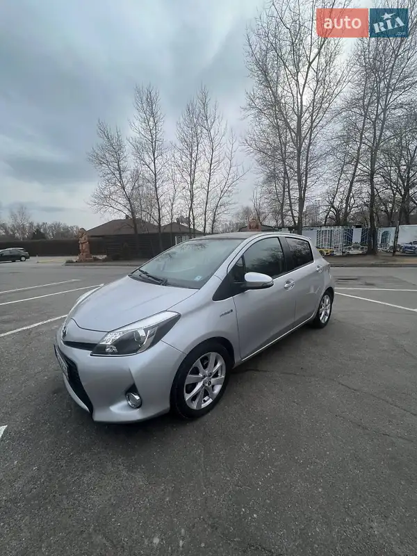Toyota Yaris 2013