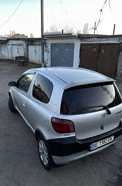 Хетчбек Toyota Yaris 2000 в Миколаєві