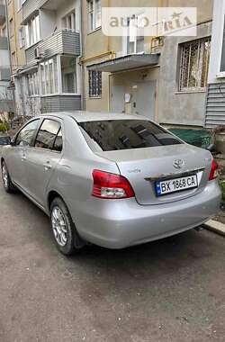 Седан Toyota Yaris 2007 в Хмельницькому