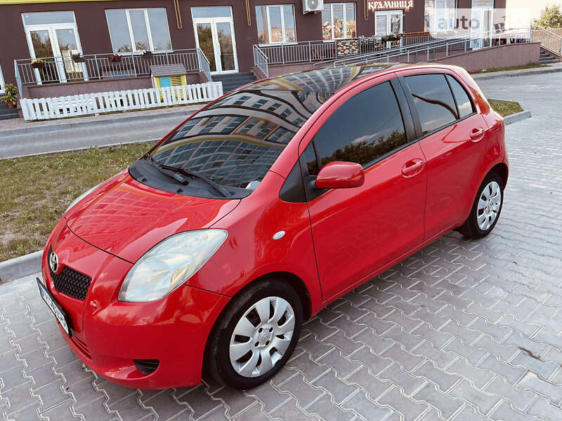 Хэтчбек Toyota Yaris 2007 в Полтаве