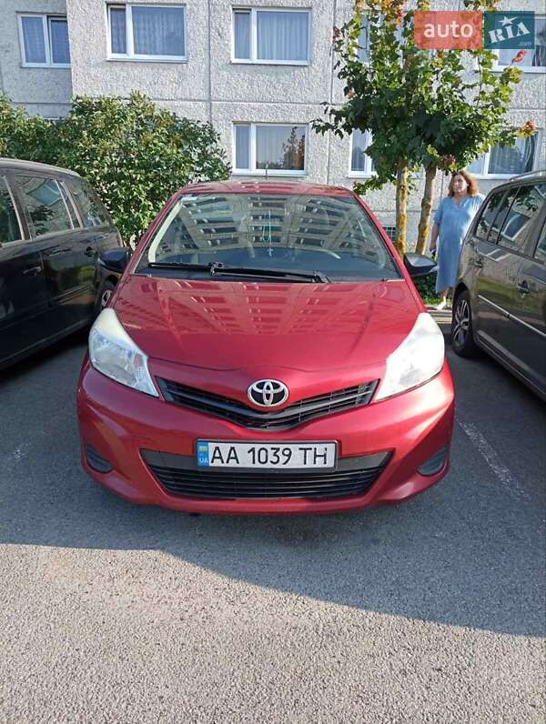Toyota Yaris 2013