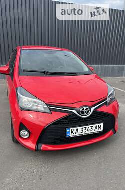 Хетчбек Toyota Yaris 2014 в Києві