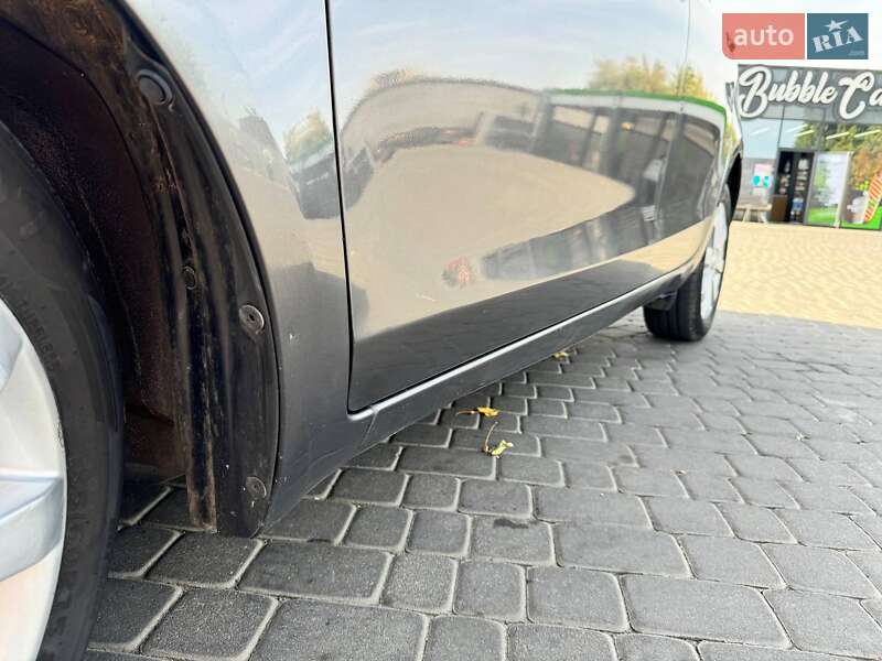 Хэтчбек Toyota Yaris 2009 в Харькове фото 14 Хэтчбек Toyota Yaris 2009 в Харькове