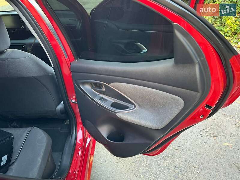 Хетчбек Toyota Yaris 2021 в Луцьку фото 23 Хетчбек Toyota Yaris 2021 в Луцьку
