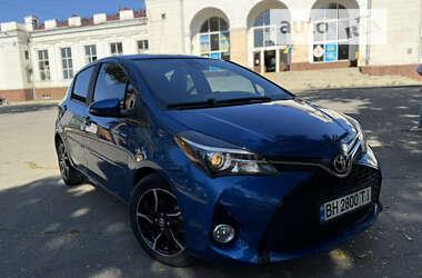 Хэтчбек Toyota Yaris 2017 в Кропивницком