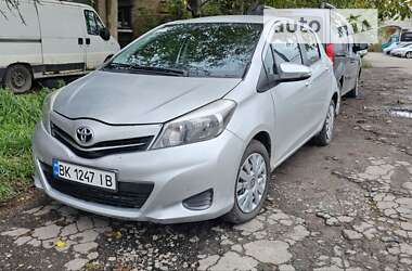 Хетчбек Toyota Yaris 2011 в Рівному