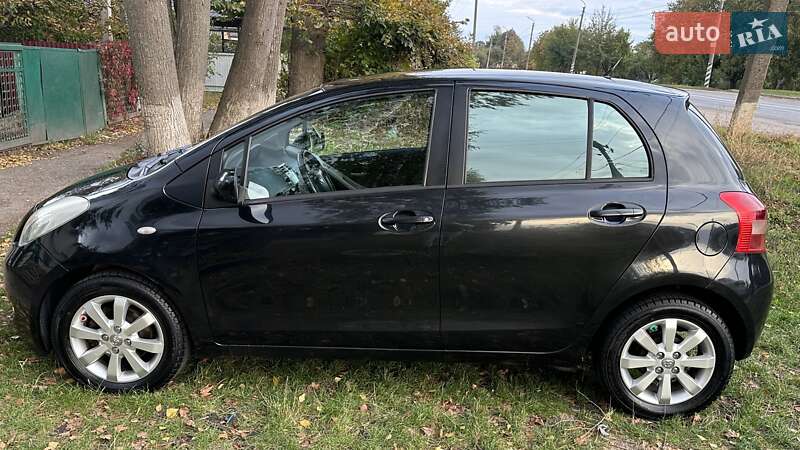 Хетчбек Toyota Yaris 2008 в Сквирі