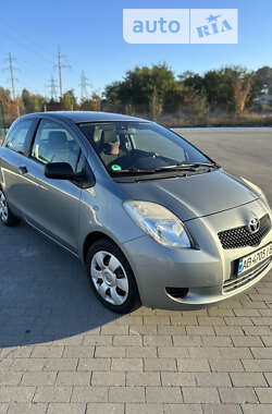 Хетчбек Toyota Yaris 2007 в Вінниці