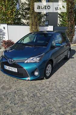 Хэтчбек Toyota Yaris 2012 в Львове