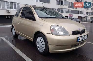 Хетчбек Toyota Yaris 2000 в Харкові