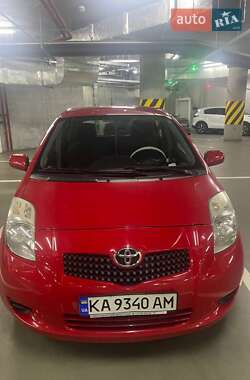 Хетчбек Toyota Yaris 2007 в Києві