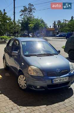 Хетчбек Toyota Yaris 2005 в Білгороді-Дністровському