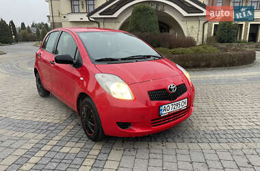 Хэтчбек Toyota Yaris 2006 в Львове