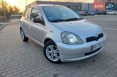 Хетчбек Toyota Yaris 2000 в Одесі