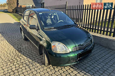 Хетчбек Toyota Yaris 2002 в Львові