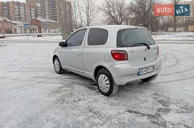 Хэтчбек Toyota Yaris 2000 в Харькове