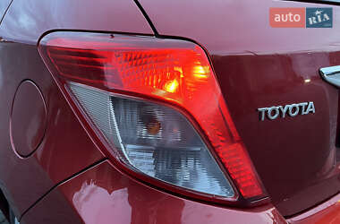 Хетчбек Toyota Yaris 2012 в Хмельницькому