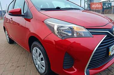 Хетчбек Toyota Yaris 2016 в Києві