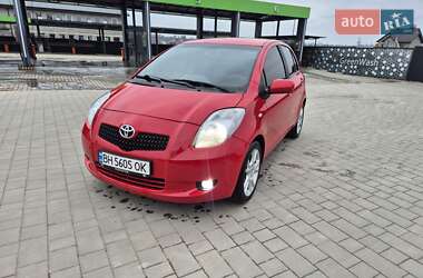 Хэтчбек Toyota Yaris 2008 в Каменец-Подольском