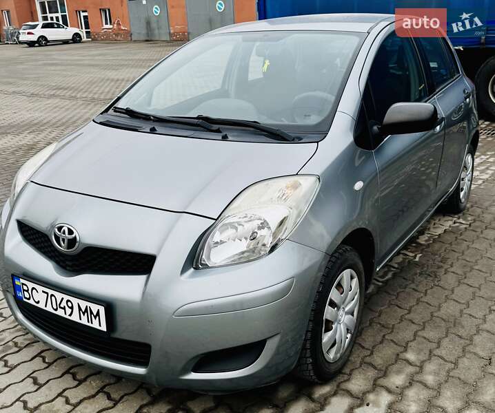 Toyota Yaris 2010