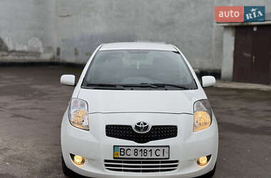 Хэтчбек Toyota Yaris 2007 в Ровно